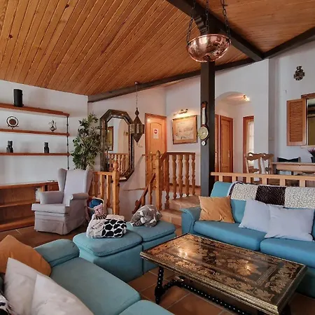 Imeda Casa 6 Estrellas * Sierra Nevada